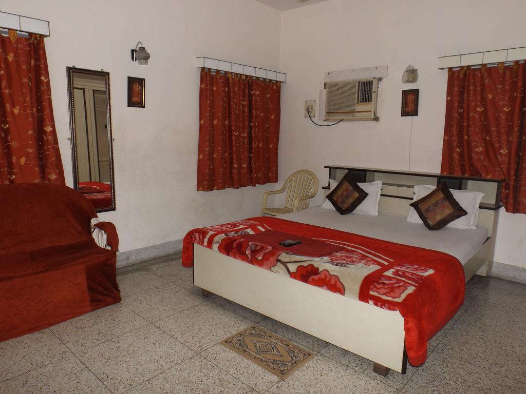 Aakash Ganga Holidays Hotel Calcutta Buitenkant foto